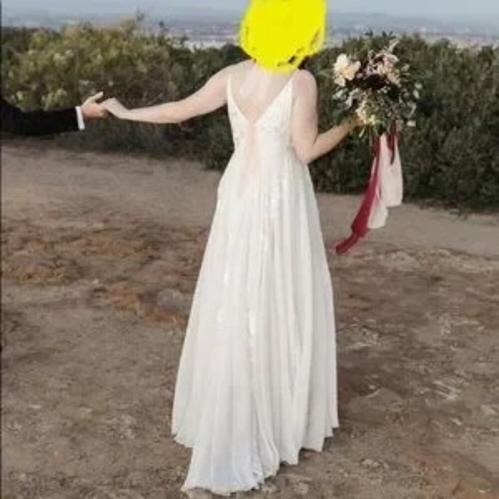 BHLDN Bonaire Wedding Gown - Picture 4 of 5